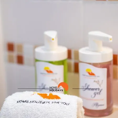 #014 Verissimo Ii By Holidays