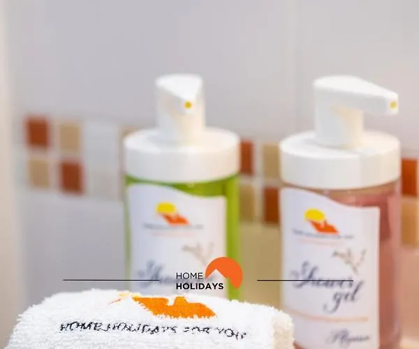 #014 Mar & By Holidays