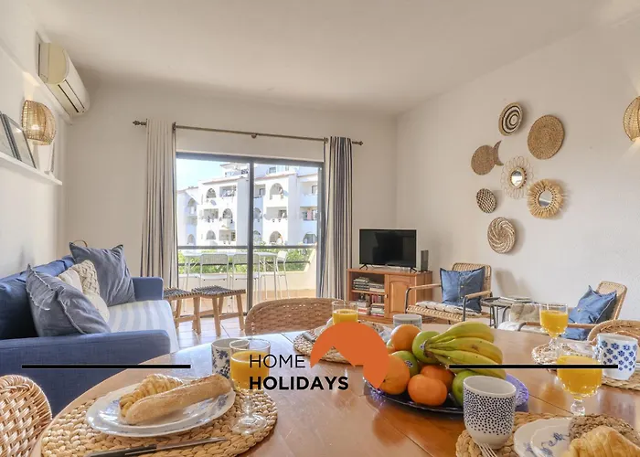 #014 Mar & By Holidays *