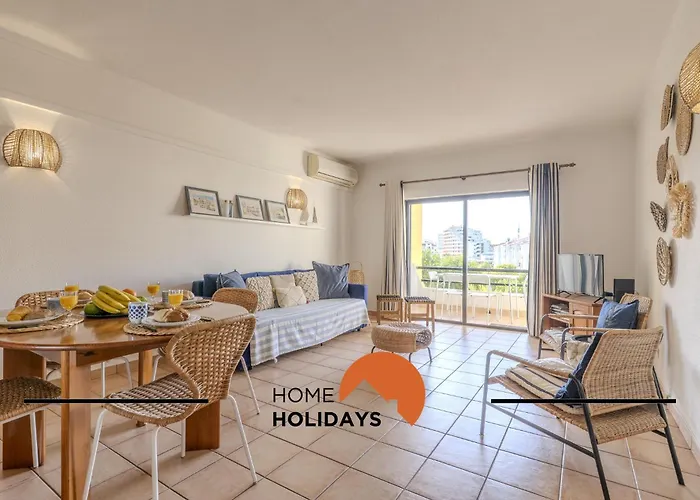 아파트 #014 Mar & By Holidays *